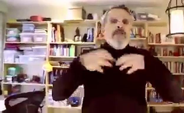 Miguel Bosé: «El bicho sí existe»